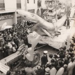 1976